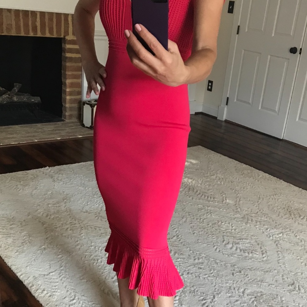 Beautiful new pink Medium dress. Size XS, but good for Size S as well.